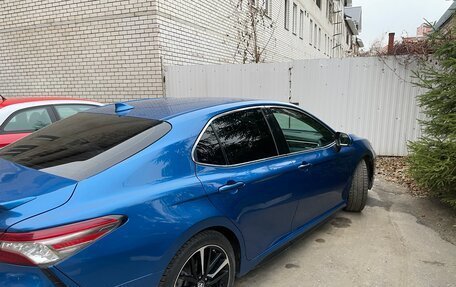 Toyota Camry, 2017 год, 2 600 000 рублей, 25 фотография