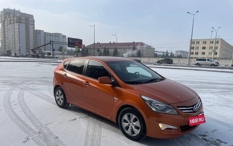 Hyundai Solaris II рестайлинг, 2014 год, 920 000 рублей, 2 фотография