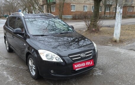 KIA cee'd I рестайлинг, 2009 год, 555 000 рублей, 13 фотография