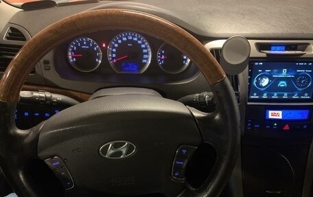 Hyundai Sonata VI, 2008 год, 950 000 рублей, 7 фотография