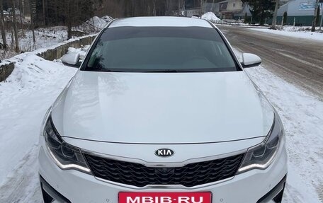 KIA Optima IV, 2019 год, 2 400 000 рублей, 2 фотография