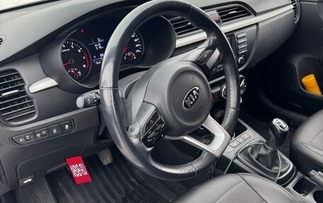 KIA Rio IV, 2018 год, 1 520 000 рублей, 13 фотография