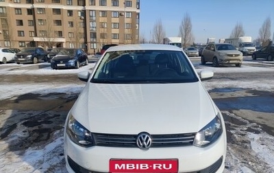 Volkswagen Polo VI (EU Market), 2013 год, 1 280 000 рублей, 1 фотография