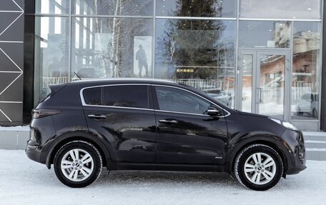 KIA Sportage IV рестайлинг, 2016 год, 1 900 000 рублей, 4 фотография