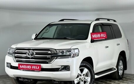 Toyota Land Cruiser 200, 2019 год, 8 550 000 рублей, 2 фотография