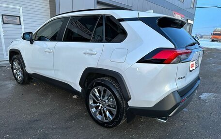 Toyota RAV4, 2021 год, 8 фотография