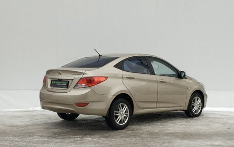 Hyundai Solaris II рестайлинг, 2011 год, 645 000 рублей, 8 фотография