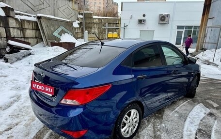 Hyundai Solaris II рестайлинг, 2015 год, 1 070 000 рублей, 6 фотография