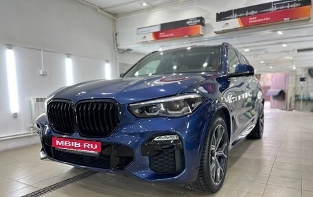 BMW X5, 2019 год, 6 300 000 рублей, 2 фотография