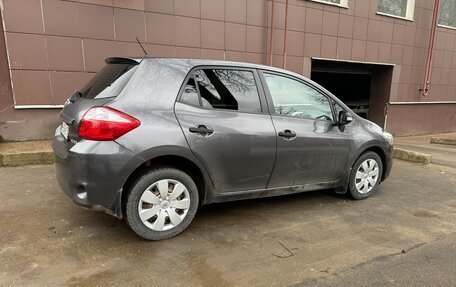 Toyota Auris II, 2010 год, 990 000 рублей, 4 фотография