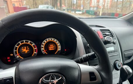 Toyota Auris II, 2010 год, 990 000 рублей, 14 фотография