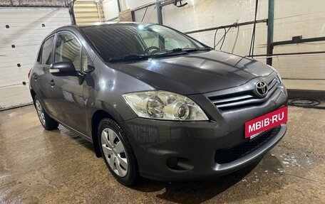 Toyota Auris II, 2010 год, 990 000 рублей, 32 фотография