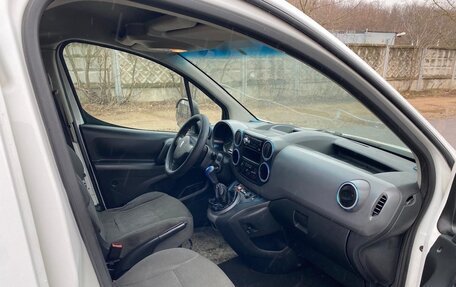 Peugeot Partner II рестайлинг 2, 2011 год, 650 000 рублей, 7 фотография