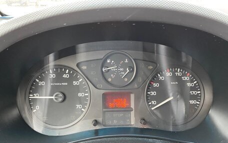 Peugeot Partner II рестайлинг 2, 2011 год, 650 000 рублей, 9 фотография