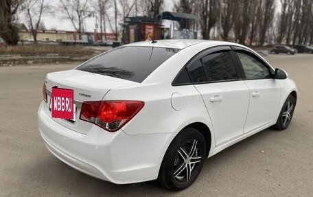 Chevrolet Cruze II, 2014 год, 790 000 рублей, 3 фотография