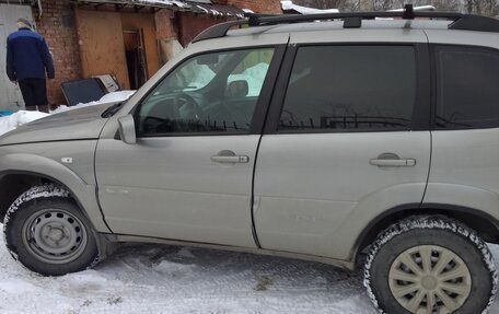 Chevrolet Niva I рестайлинг, 2011 год, 500 000 рублей, 12 фотография