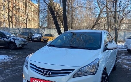 Hyundai Solaris II рестайлинг, 2016 год, 1 450 000 рублей, 1 фотография