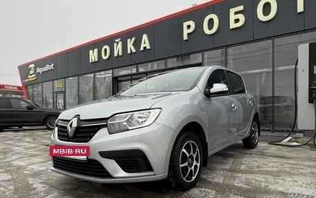 Renault Sandero II рестайлинг, 2021 год, 1 500 000 рублей, 2 фотография