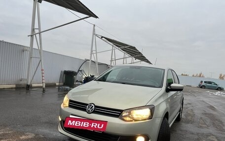 Volkswagen Polo VI (EU Market), 2011 год, 850 000 рублей, 4 фотография