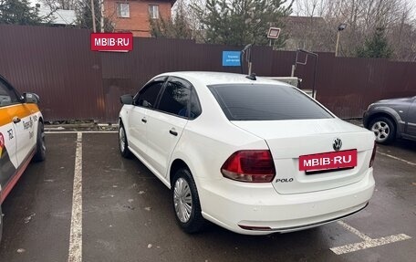 Volkswagen Polo VI (EU Market), 2018 год, 1 100 000 рублей, 4 фотография