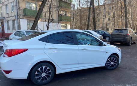 Hyundai Solaris II рестайлинг, 2016 год, 1 450 000 рублей, 4 фотография