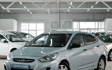 Hyundai Solaris II рестайлинг, 2011 год, 819 000 рублей, 4 фотография