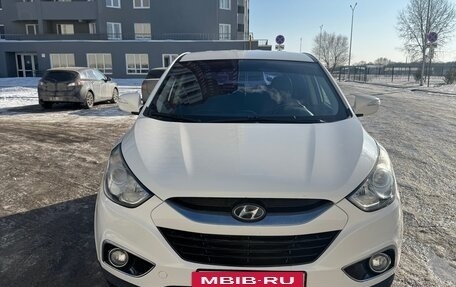 Hyundai ix35 I рестайлинг, 2013 год, 1 399 999 рублей, 3 фотография