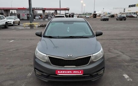 KIA Rio III рестайлинг, 2015 год, 999 999 рублей, 8 фотография