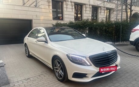 Mercedes-Benz S-Класс, 2016 год, 4 350 000 рублей, 29 фотография