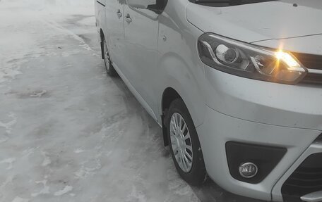 Toyota ProAce II, 2018 год, 3 040 000 рублей, 15 фотография