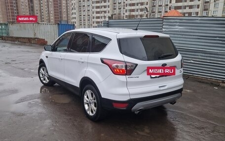 Ford Escape III, 2017 год, 1 460 000 рублей, 4 фотография