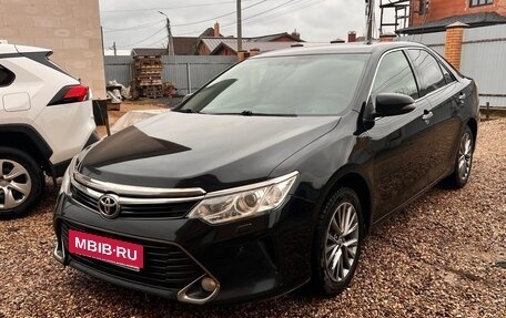 Toyota Camry, 2016 год, 2 250 000 рублей, 4 фотография