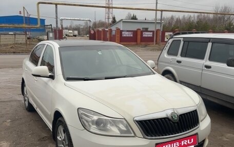 Skoda Octavia, 2011 год, 740 000 рублей, 2 фотография