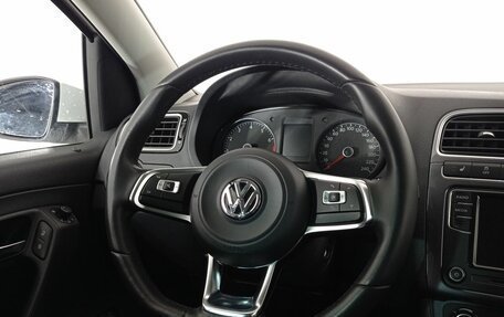 Volkswagen Polo VI (EU Market), 2018 год, 1 599 000 рублей, 9 фотография