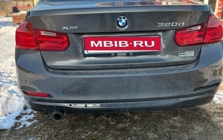 BMW 3 серия, 2013 год, 2 100 000 рублей, 2 фотография