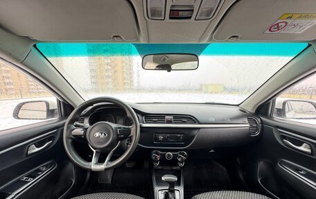 KIA Rio IV, 2017 год, 850 000 рублей, 9 фотография