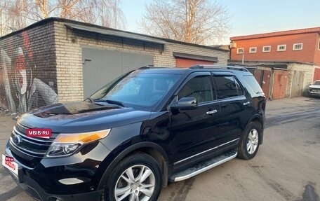 Ford Explorer VI, 2013 год, 2 150 000 рублей, 2 фотография