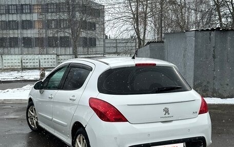 Peugeot 308 II, 2011 год, 560 000 рублей, 2 фотография