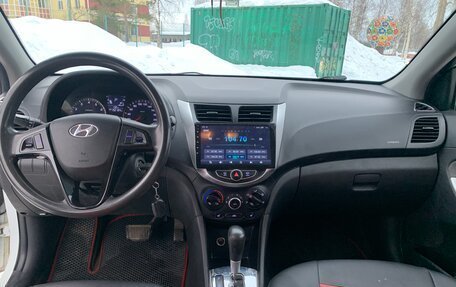 Hyundai Solaris II рестайлинг, 2011 год, 550 000 рублей, 8 фотография