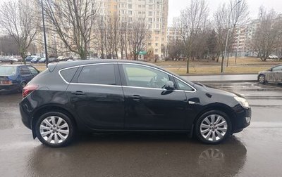 Opel Astra J, 2011 год, 685 000 рублей, 1 фотография