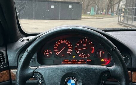 BMW 5 серия, 2000 год, 710 000 рублей, 8 фотография