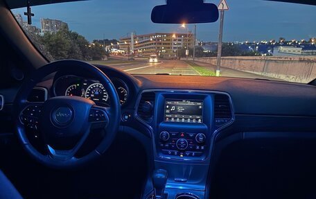 Jeep Grand Cherokee, 2018 год, 3 600 000 рублей, 7 фотография