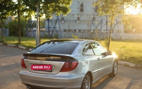 Mercedes-Benz C-Класс, 2003 год, 500 000 рублей, 4 фотография