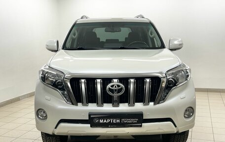 Toyota Land Cruiser Prado 150 рестайлинг 2, 2016 год, 3 798 000 рублей, 2 фотография