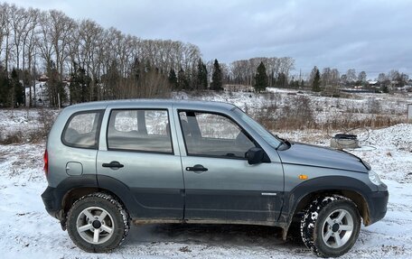 Chevrolet Niva I рестайлинг, 2010 год, 470 000 рублей, 2 фотография