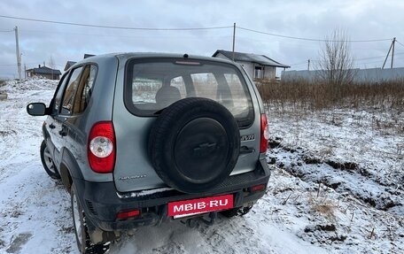 Chevrolet Niva I рестайлинг, 2010 год, 470 000 рублей, 3 фотография