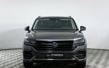 Volkswagen Touareg III, 2019 год, 5 100 000 рублей, 2 фотография