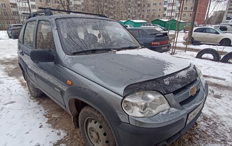 Chevrolet Niva I рестайлинг, 2010 год, 420 000 рублей, 8 фотография