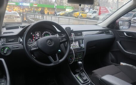 Skoda Rapid I, 2015 год, 1 350 000 рублей, 9 фотография