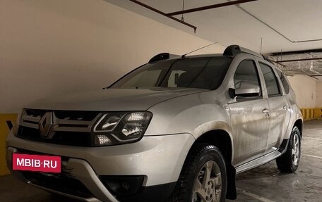 Renault Duster I рестайлинг, 2017 год, 1 260 000 рублей, 1 фотография